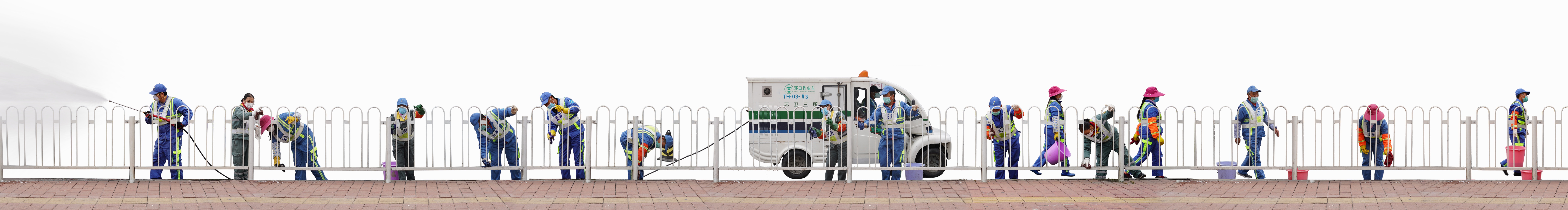 People Cleaning Public Railings During the Pandemic (疫情期间清洁栏杆的人们) by Yan Jiacheng (闫家成), artwork image 1